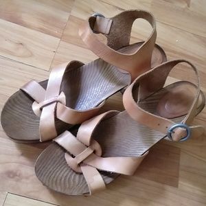 Zara sandals leather & wood 9.5